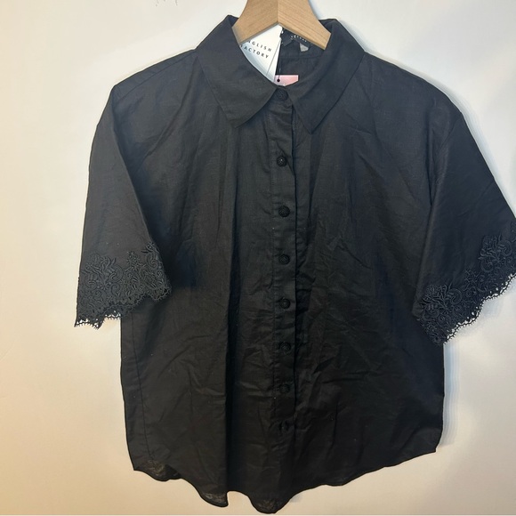 *NWT* English Factory Women’s Black Embroidered Lace Linen Blend Shirt, Size XS - Picture 5 of 16